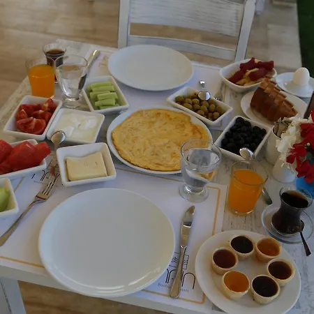 Aria Boutique Отель 3*