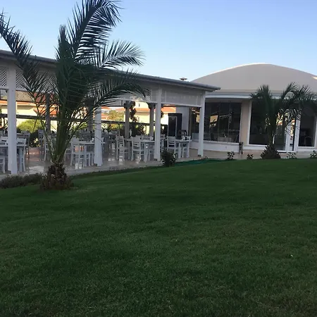 Отель Aria Boutique