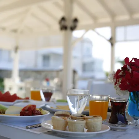 Aria Boutique Hotel